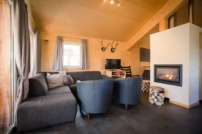 Image de Chalet # 14 with sauna and indoor whirlpool