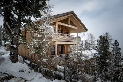 Image de Chalet # 43 with sauna and indoor whirlpool