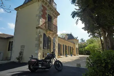 Image de Demeure de caractère \"la Tour d'Armène\"