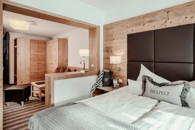 Image de Doppelzimmer Seeblick bis 2 Nächte Inkl. Frühstück - Hotel St. Georg zum See
