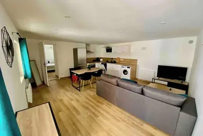 Appartement plein coeur village