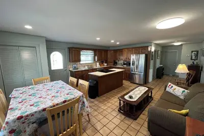 Large Beach Apt | Lawn | Steps to the Beach