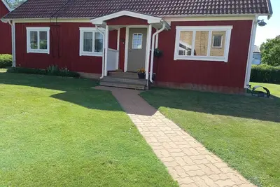 Image de Red and white cottage in the Småland highlands