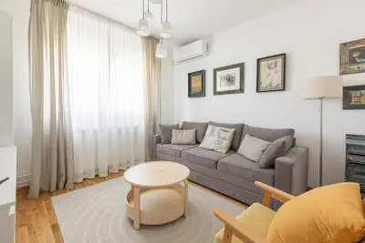 Image de La Porte - cozy and modern apartment located in the heart of the capital.
