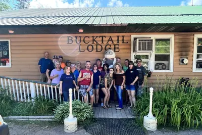 Image de Bucktail Lodge Lakeview Cabin on Barker Lake in Winter, Wisconsin