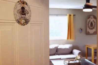 Image de Honey Suite by Suite Retreats\n