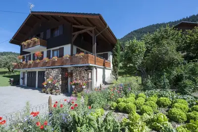 Image de Les Prairies - Feissons Sur Salins