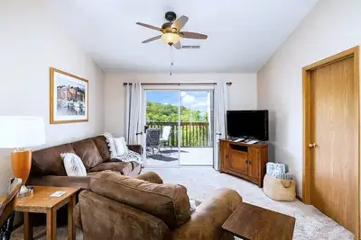 Image de 2br Lakeview Getaway Near Sdc