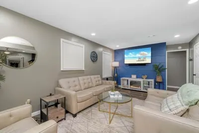 Image de Home suitable for Construction & crew workers