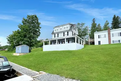 Image de Kineo Point (Waterfront on Moosehead Lake)