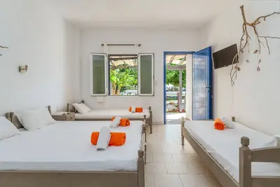 Image de Maison de vacances '10 Perasma Kypri Beach' avec terrasse privée, Wi-Fi et climatisation