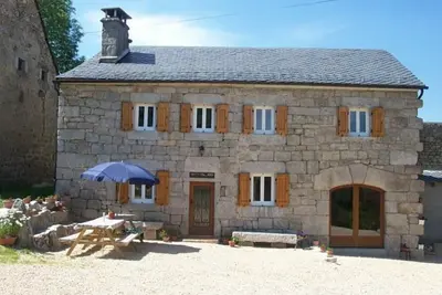 Image de Maison de Caractère Rénovée, 4 Ch, 9 Pers, Jardin, Cheminée, Animaux Acceptés, 15320 Val d'Arcomie