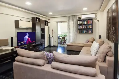 Charming Athinas House with Modern Touches