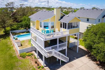 Image de 5Br Oceanside w/ Pool, Hot Tub, Game Room