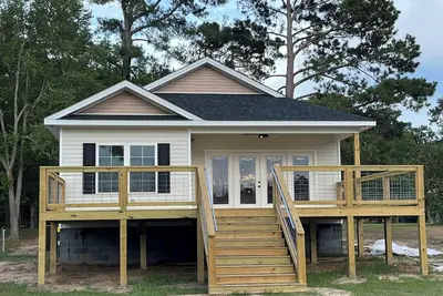 Image de Lakefront Home at Lake Marion, Sc Santee, Sc in Wyboo Creek 5 Min to Golf Course