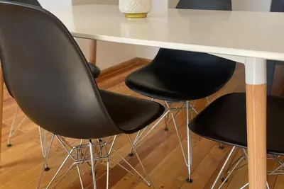 Image de A Dos Cuadras De La Aristides! ! ! ! Famosa Por Sus Bares Y Restaurantes