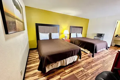 Image de Most Affordable Motel Rooms in Iola - Regency Inn iola