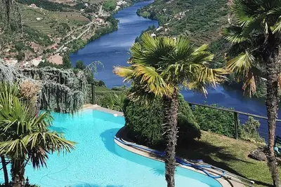 Image de Casa Privada com Vista Única Sobre o Douro