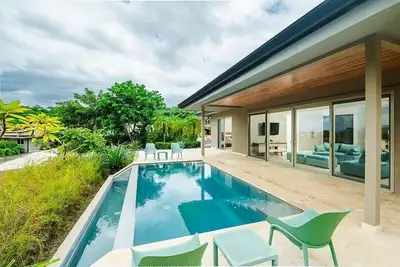 Image de Ocean View Villa with Infinity Pool & Trails