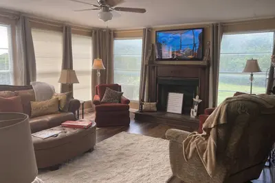 Image de Quiet acreage Exit 407 I 40 Sevierville/ Pigeon Forge  gateway to the Smokies