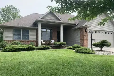 Image de Escape to this Country like charm, in the Heart of the Thumb- Simply Beautiful