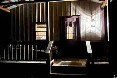 Image de Country and lovin’ it @ Robin’s Nest Cabin @ Current River/Jacks Fork River