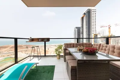 Image de O&O Group - 3br SeaFront Apt Prestigious Tower