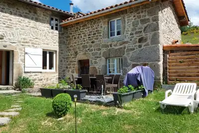 Image de Gîte de montagne à 1000m au cœur des monts du Forez (ski, raquettes, rando. . . )