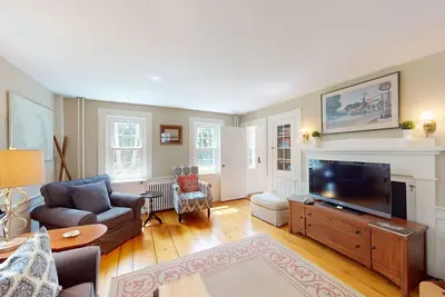 Image de Gray Gables | House in Orleans