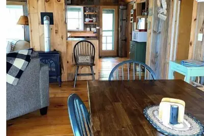 Image de Talley Cottage on Graham Lake