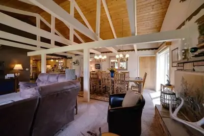 Image de The Leaning Tree Apartment