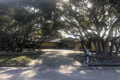 Image de Quiet and comfortable 3 bed room 2 bath home in a great neighborhood