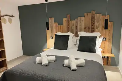 Image de Gérardmer location vacances avec jacuzzi vue lac