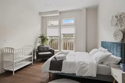 Image de ⭐Modern 2 Bedroom Unit ⭐ Convenient ⭐ Near Downtown, Convention & Hospitals ⭐