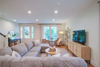 Image de Luxury Waterfront Retreat, Louisville