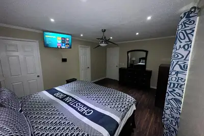 Image de Cozy 2 bedroom 2 Bathroom House! Close to great food and entertainment!