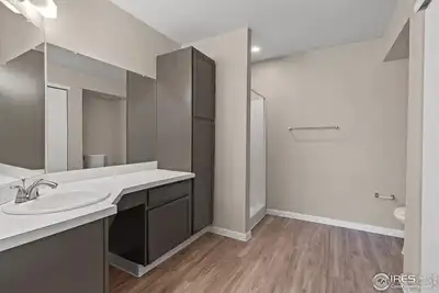 Image de Pet Friend 3bd/Full2 Bath Condo :To Be Fully Furnished: With  Security System