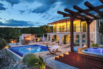 Image de Villa Rita Ii- on the slopes of Velebit with the most beautiful view