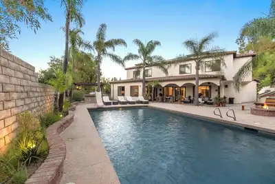 Image de *Private Water Park* Hidden Cave! Outdoor Ktchn!