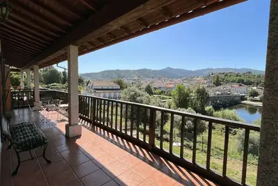 Image de T1 with pool and privileged views of Ponte da Barca!