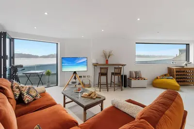 Image de Our Lookout, 1 Grand Banks