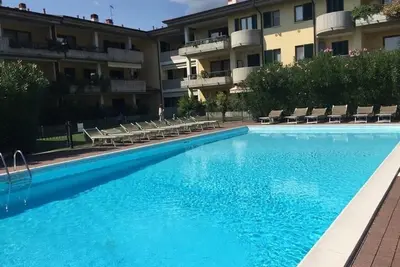 Image de Lake Garda Salò in residence with swimming pool apartment 5 minutes from the beach