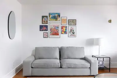 Image de The Retreat on James - 10 mins to Downtown, Mall, Su!