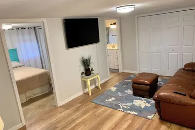 Image de The Hidden Gem in historic Lake Helen. Next to Cassadaga & downtown Deland.