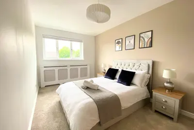 Image de 4 Bed Spacious House, Perfect for Families, Couples & Contractors