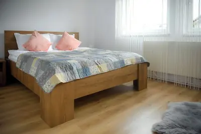 Image de Silent House-Sovata suitable for up to 10 Guests