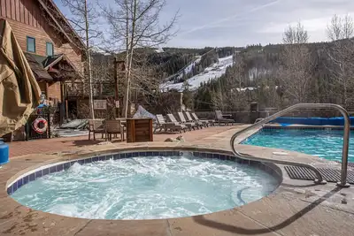 Image de River Run Village / Outdoor hot tub & pool / Bike Storage / Sauna