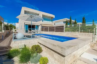 Image de Superbe maison à Petrcane