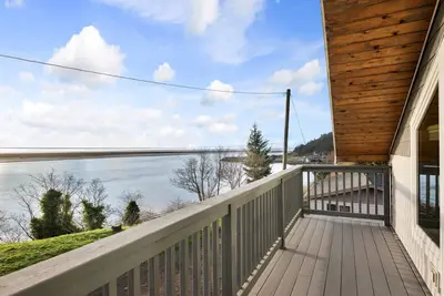 Image de Panoramic Netarts Bay Views, Great Outdoor Seating /w Fire-Table, Short Walk to Food and Boat Ramp