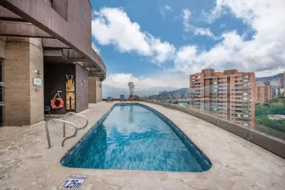 Image de 12th Floor 2br Apt with City View & rooftop Pool